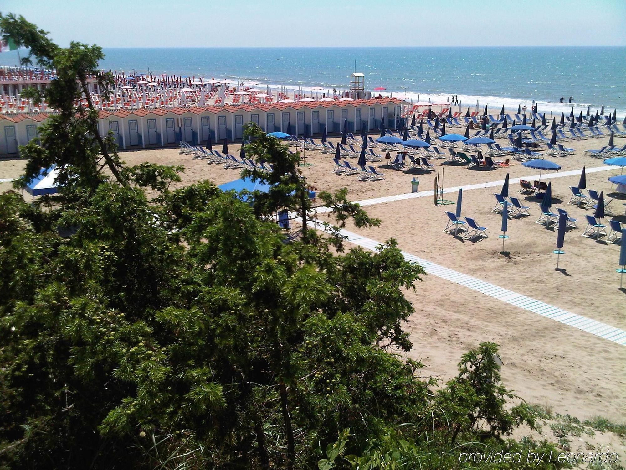 Grand Hotel Golf Tirrenia Facilidades foto